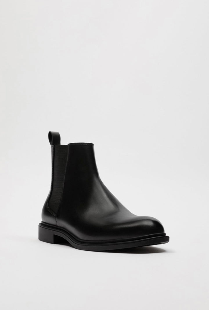 ZARA CHELSEA Ankle Boots in Black