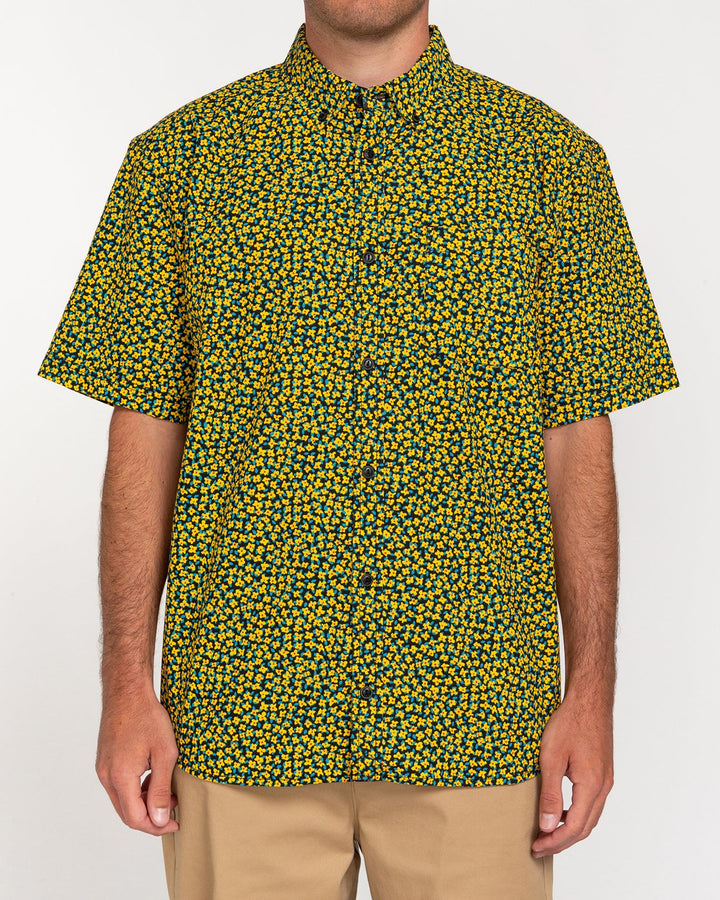 Element meadow short sleeve shirt in yellow