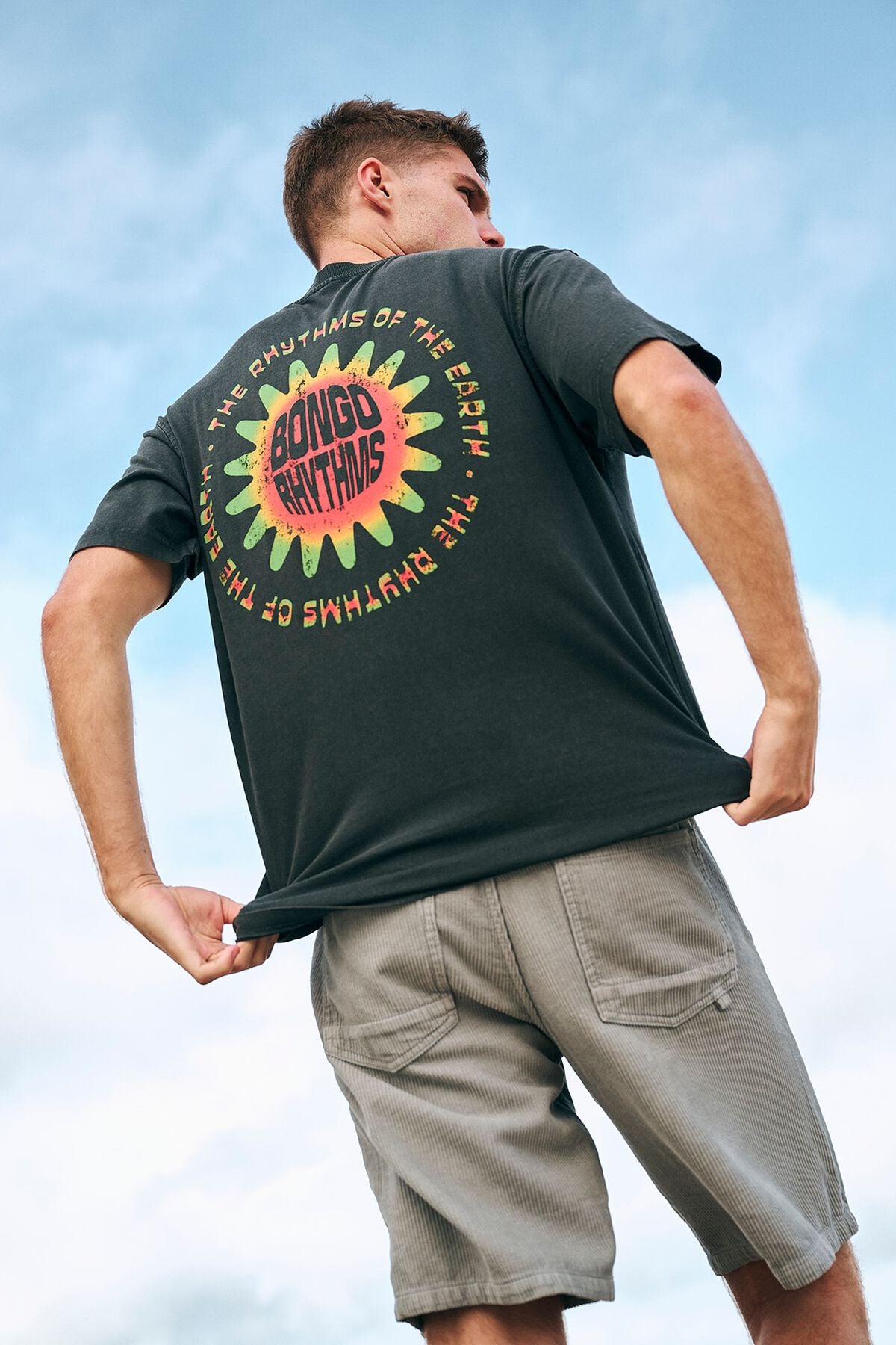 Bongo Rhythm Backprint T-shirt – Garmisland