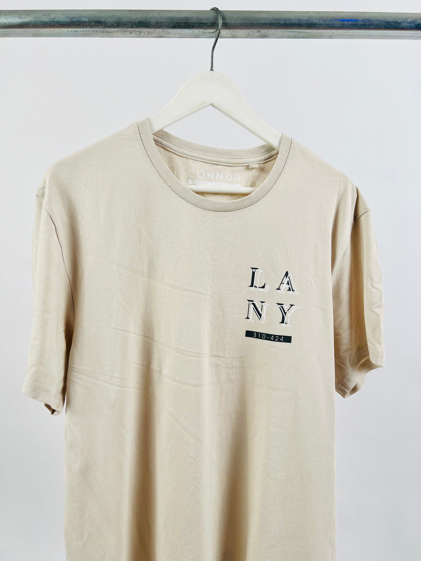 Connor Backprint T-shirt in beige