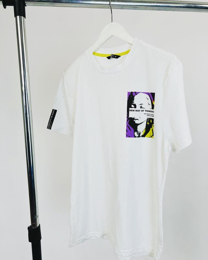 Graphic print T-shirt in white