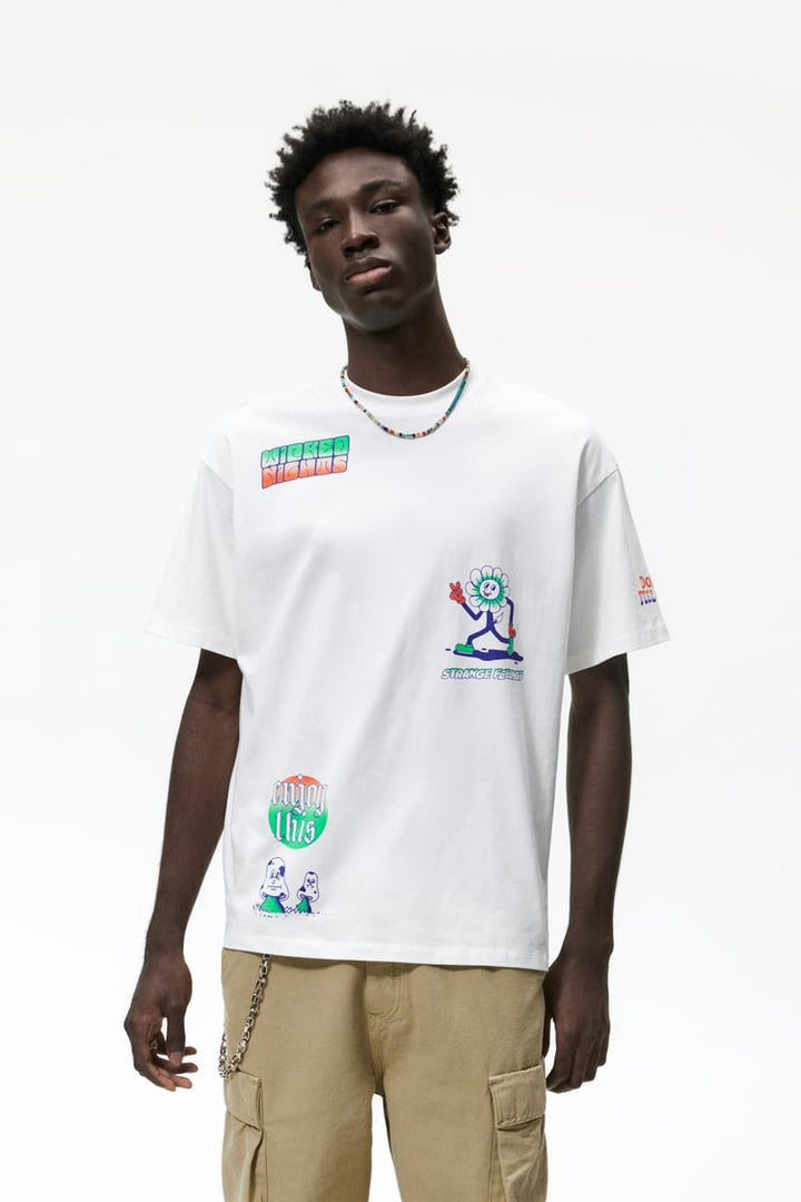 ZARA T-SHIRT WITH PRINTED GRAPHICS IN WHITE