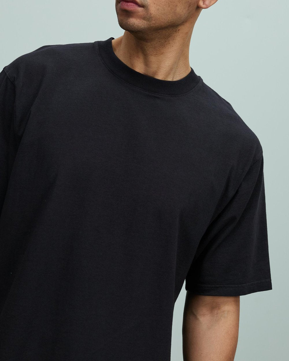 Heavyweight Cotton T-shirt in black