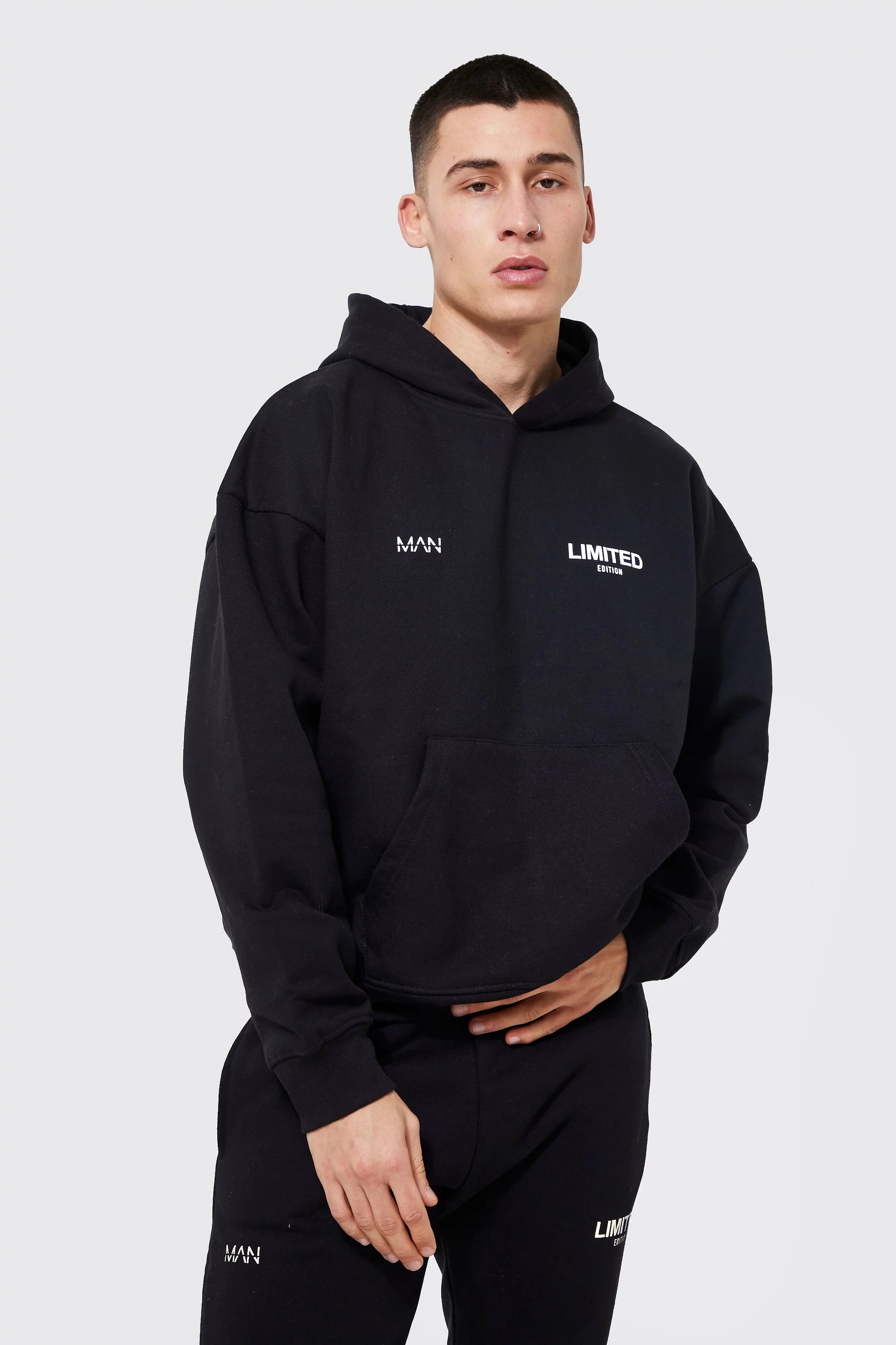 BOOHOOMAN OVERSIZED LIMITED HEAVYWEIGHT HOODIE â Garmisland