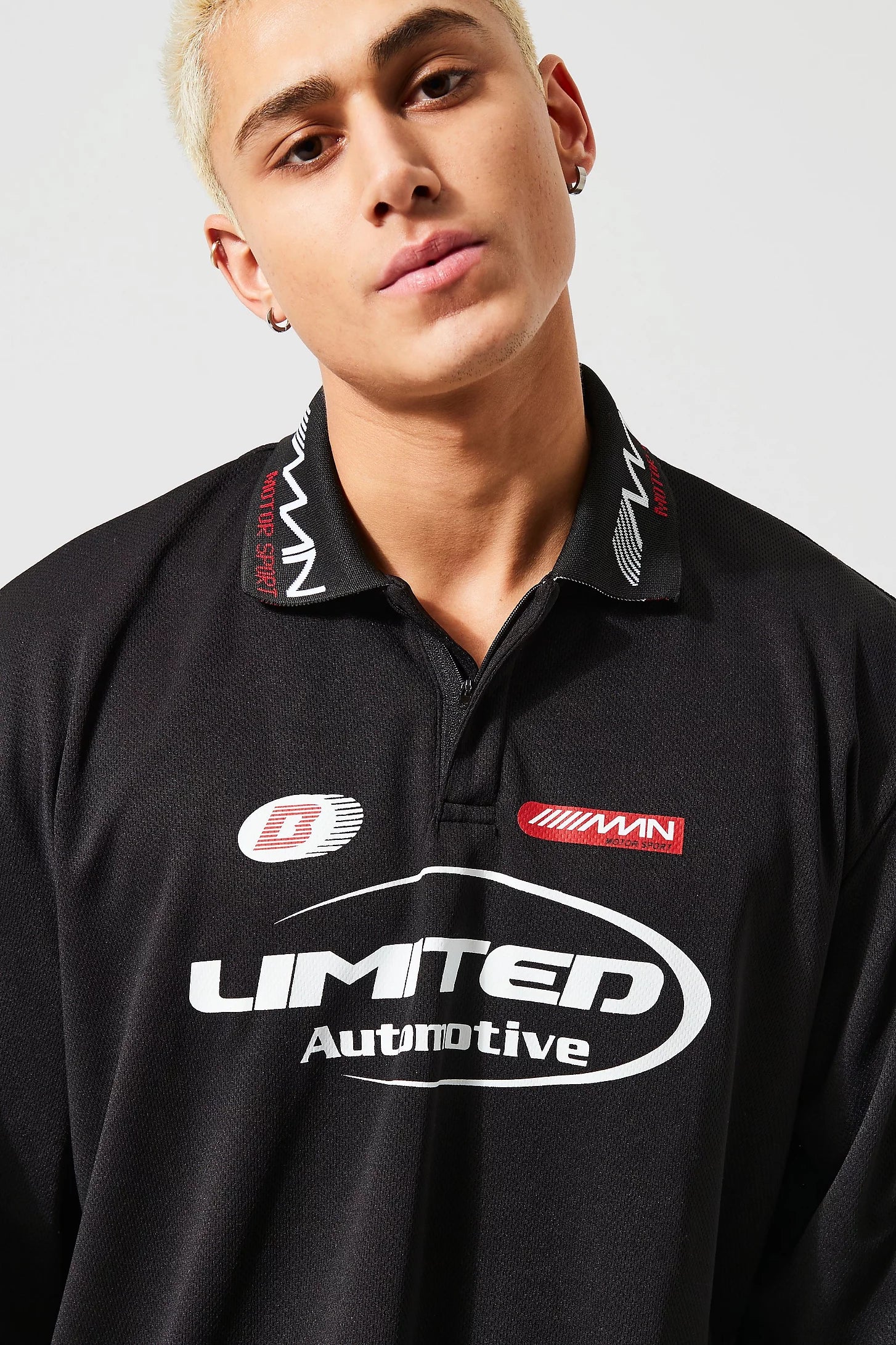 BOOHOOMAN OVERSIZED MOTOR SPORT RUGBY T-SHIRT IN BLACK – Garmisland