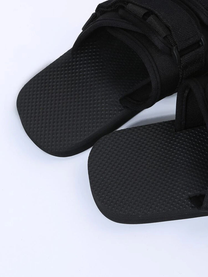 Tech slides in black