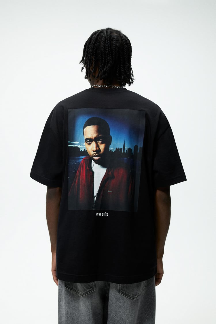 ZARA NAS ©BRAVADO MERCHANDISING T-SHIRT IN BLACK – Garmisland