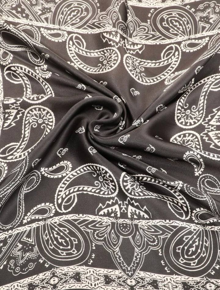 Paisley print bandana in black