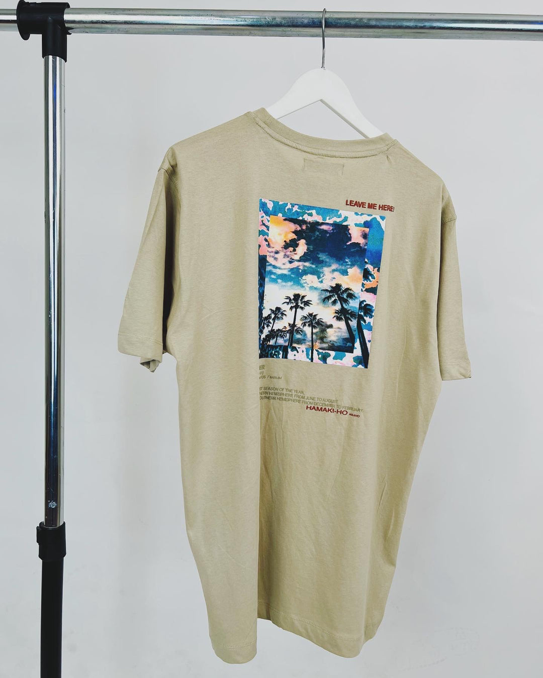 Hamaki-Ho Backprint T-shirt in beige