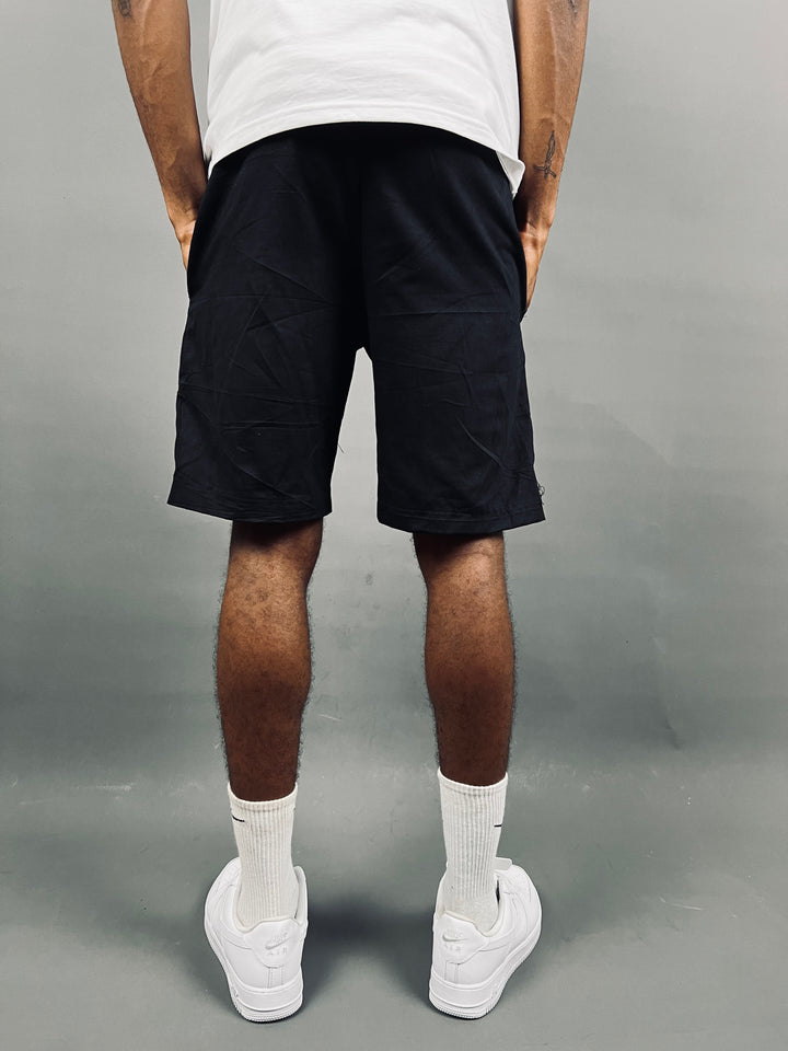 Tech cargo shorts in black