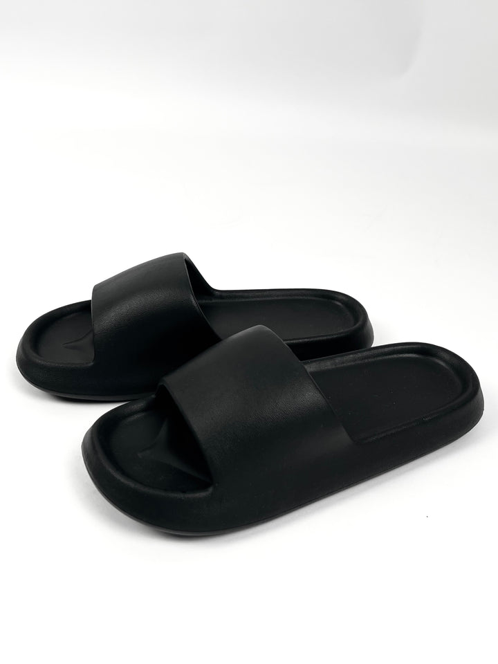 Chunky Moulded Slides in black