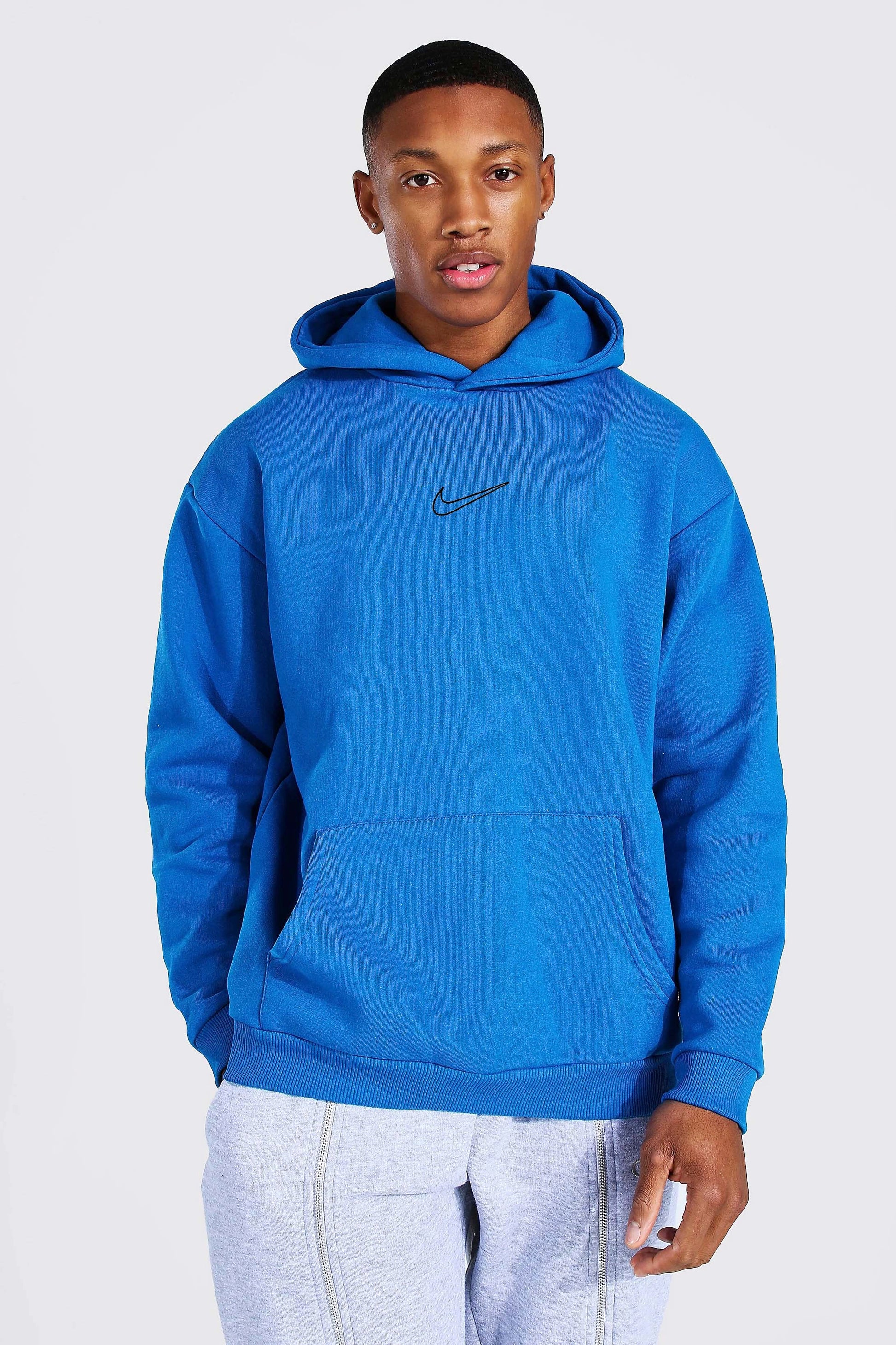Nike outline sweatshirt Clearance