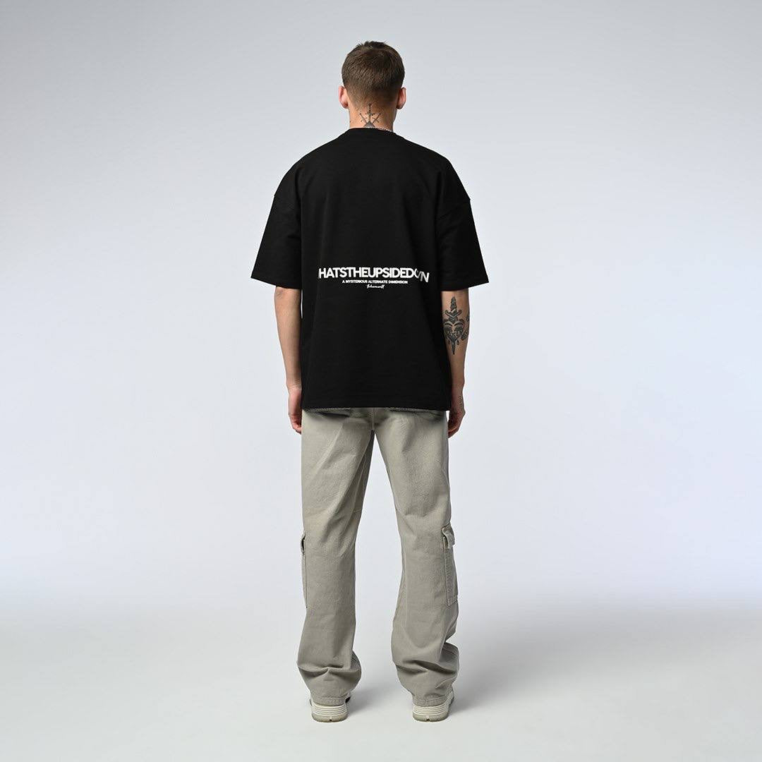 25-12 the upside down oversized backprint t-shirt in black