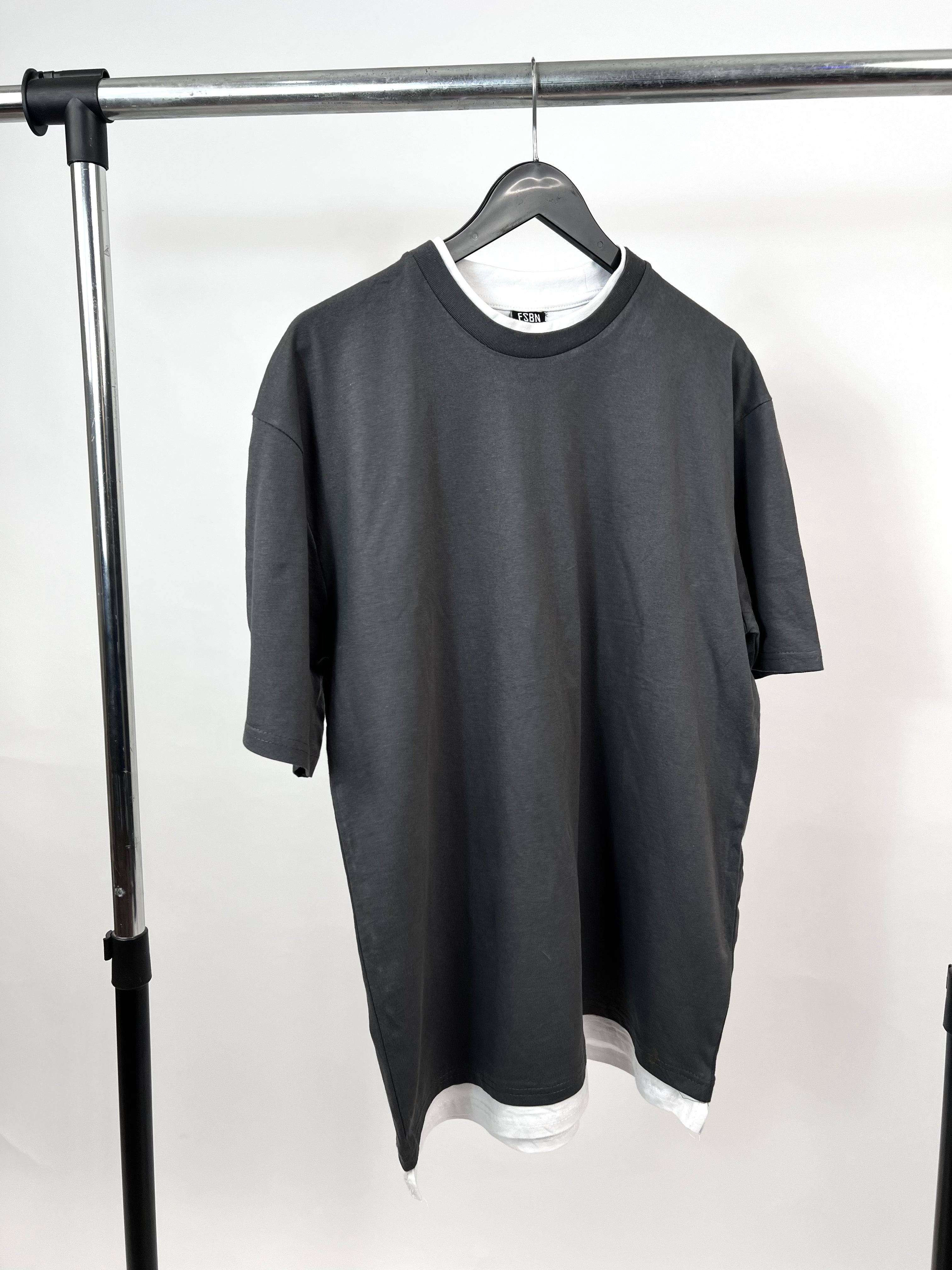 FSBN Layered T-shirt in gray – Garmisland