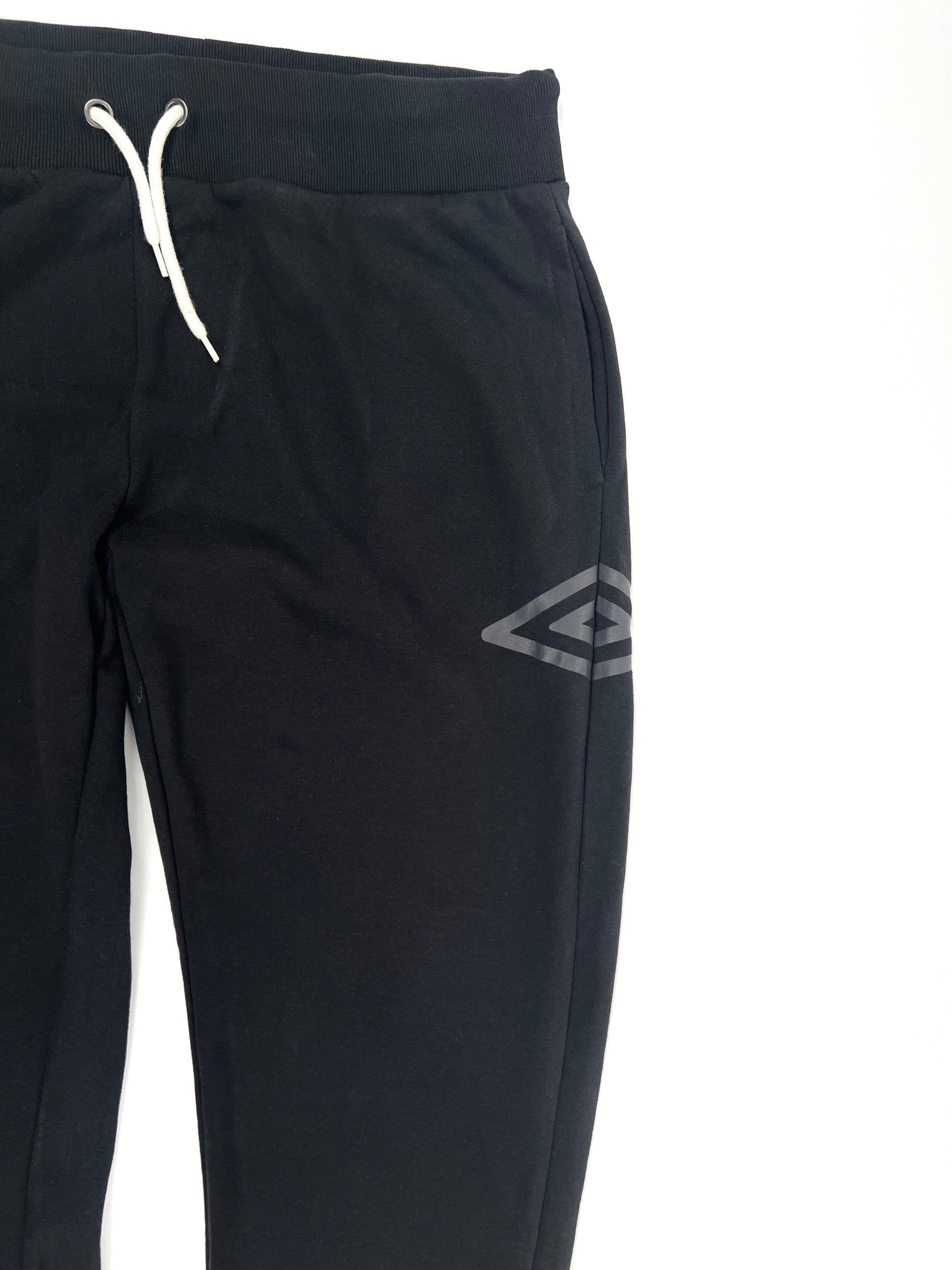 Umbro Jogger pants in black Garmisland