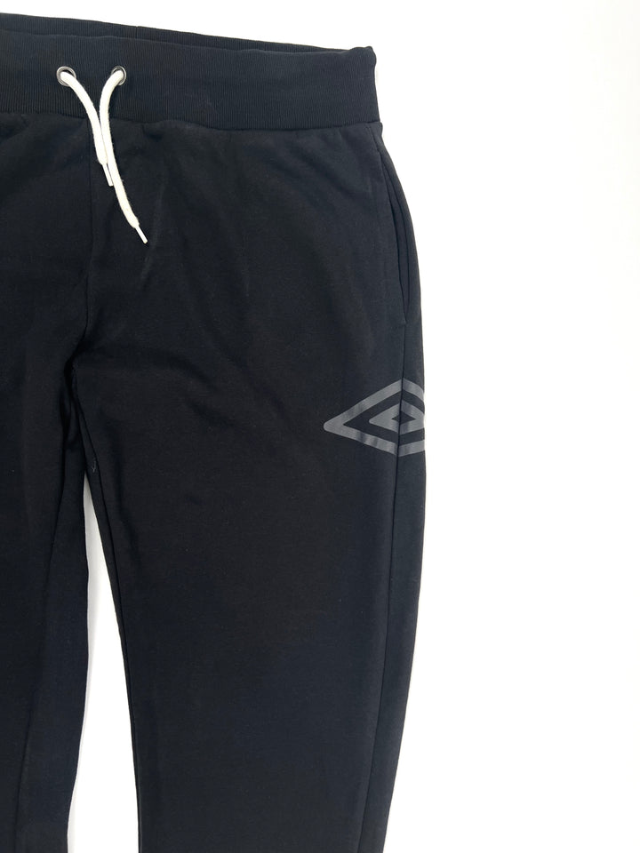 Umbro Jogger pants in black