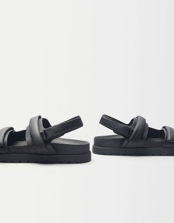 Slippers bershka discount