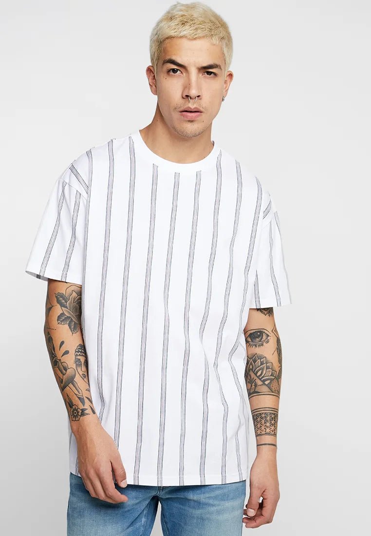 Urban Classics Pinstripe T-shirt in White