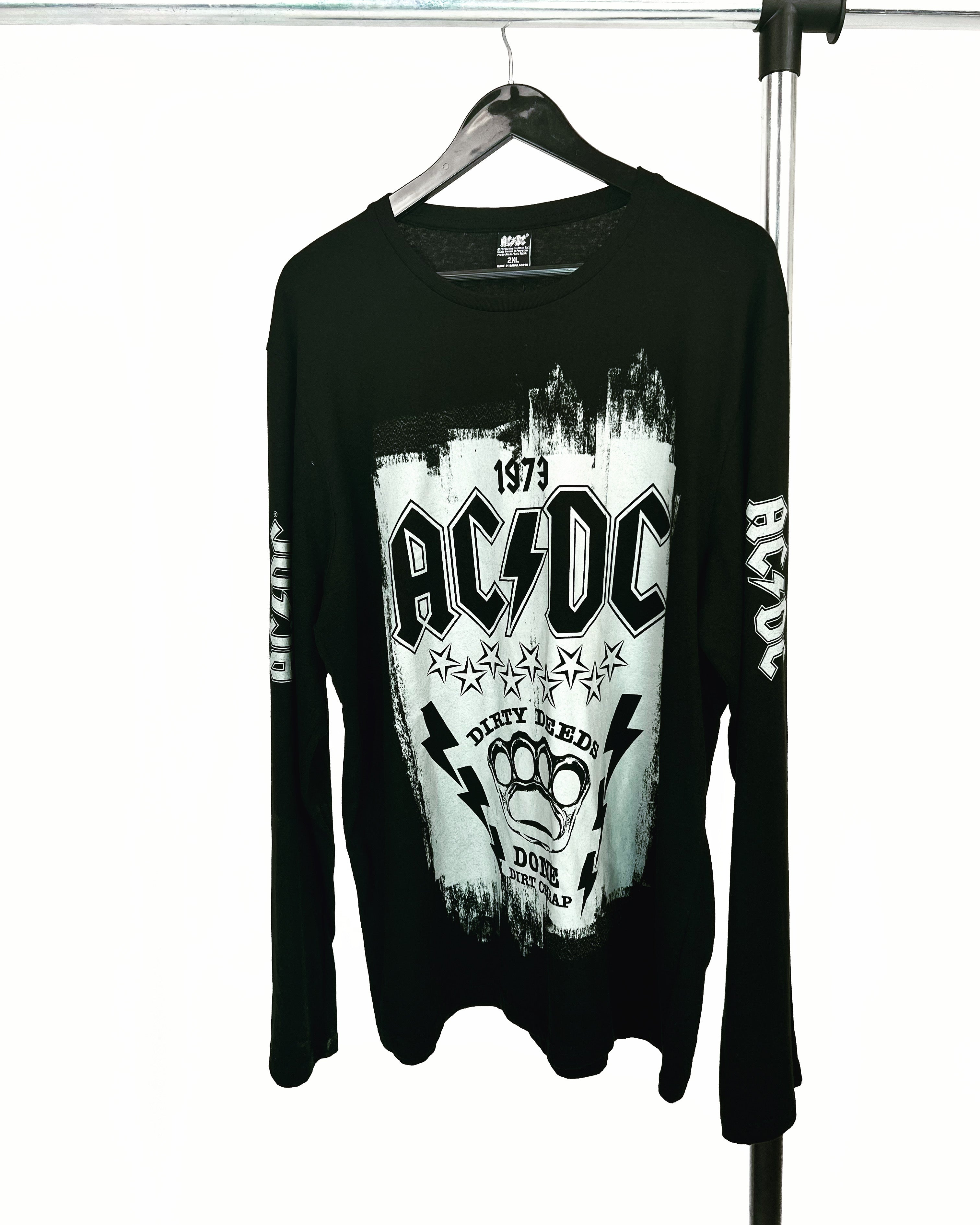 AC DC longsleeve T-shirt in black – Garmisland