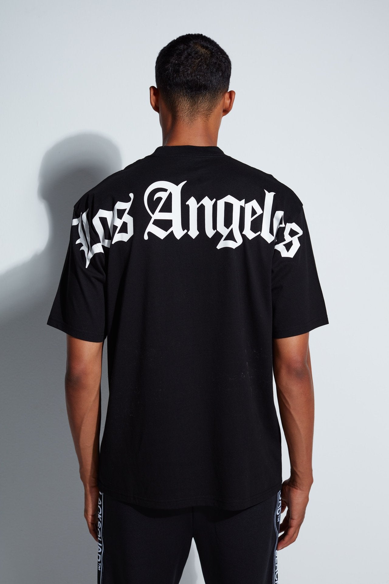 Black Squad Los Angeles Backprint Tshirt in black Garmisland