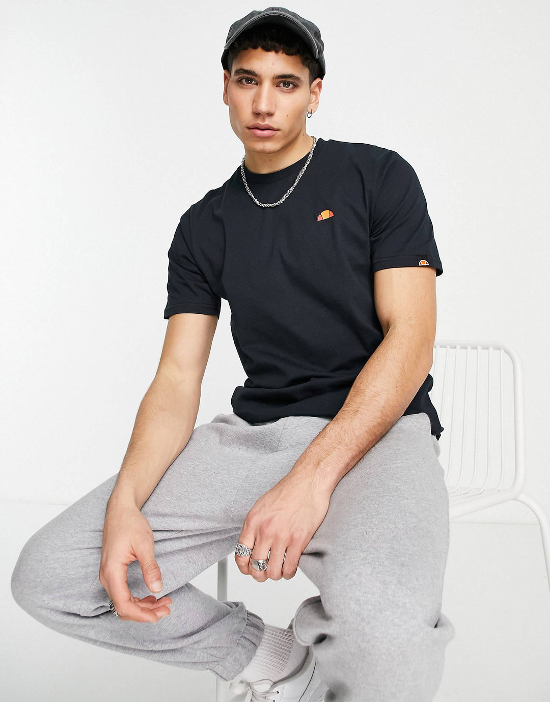 Ellesse patch T-shirt in black