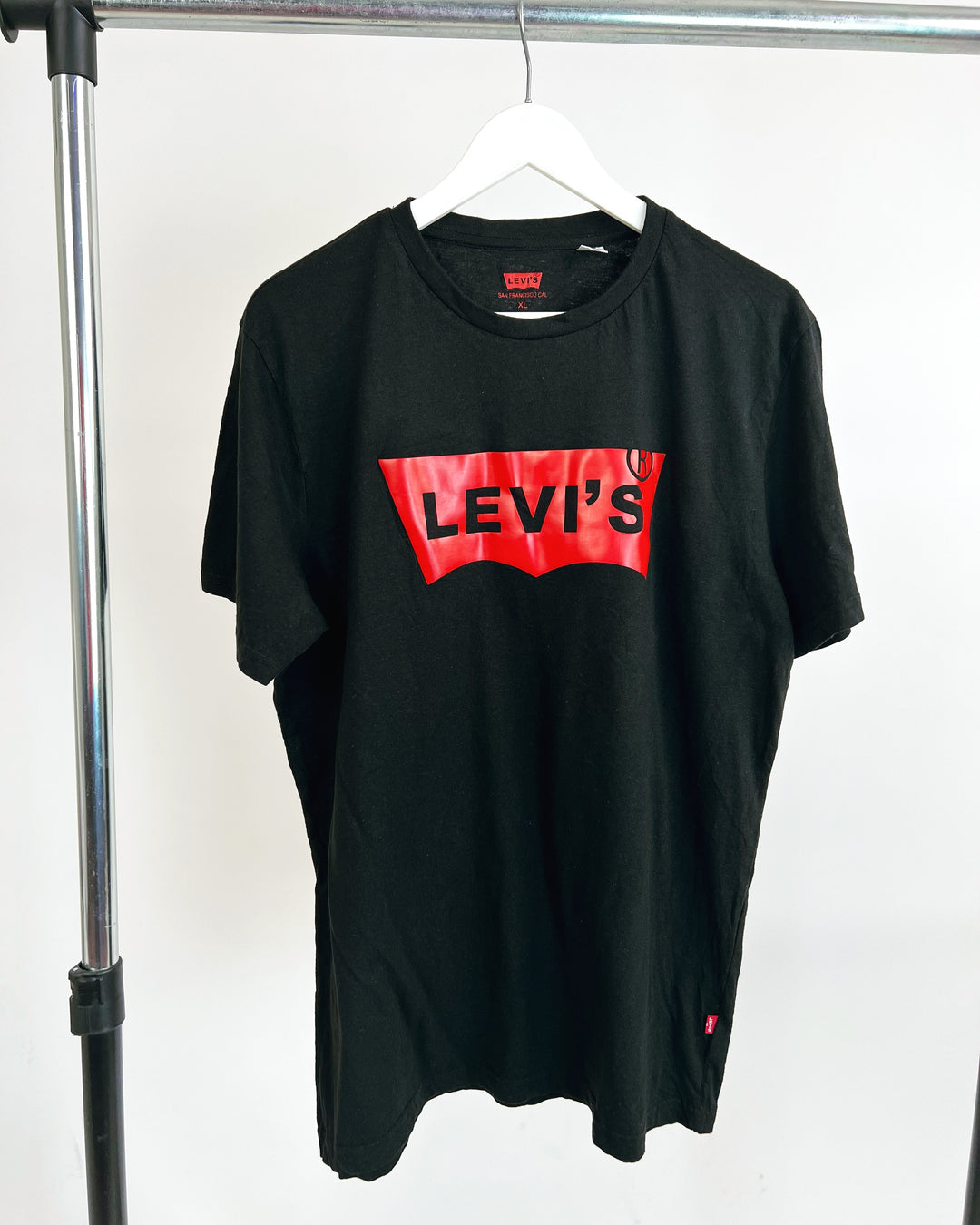 Levi’s Batwing Logo print T-shirt in black