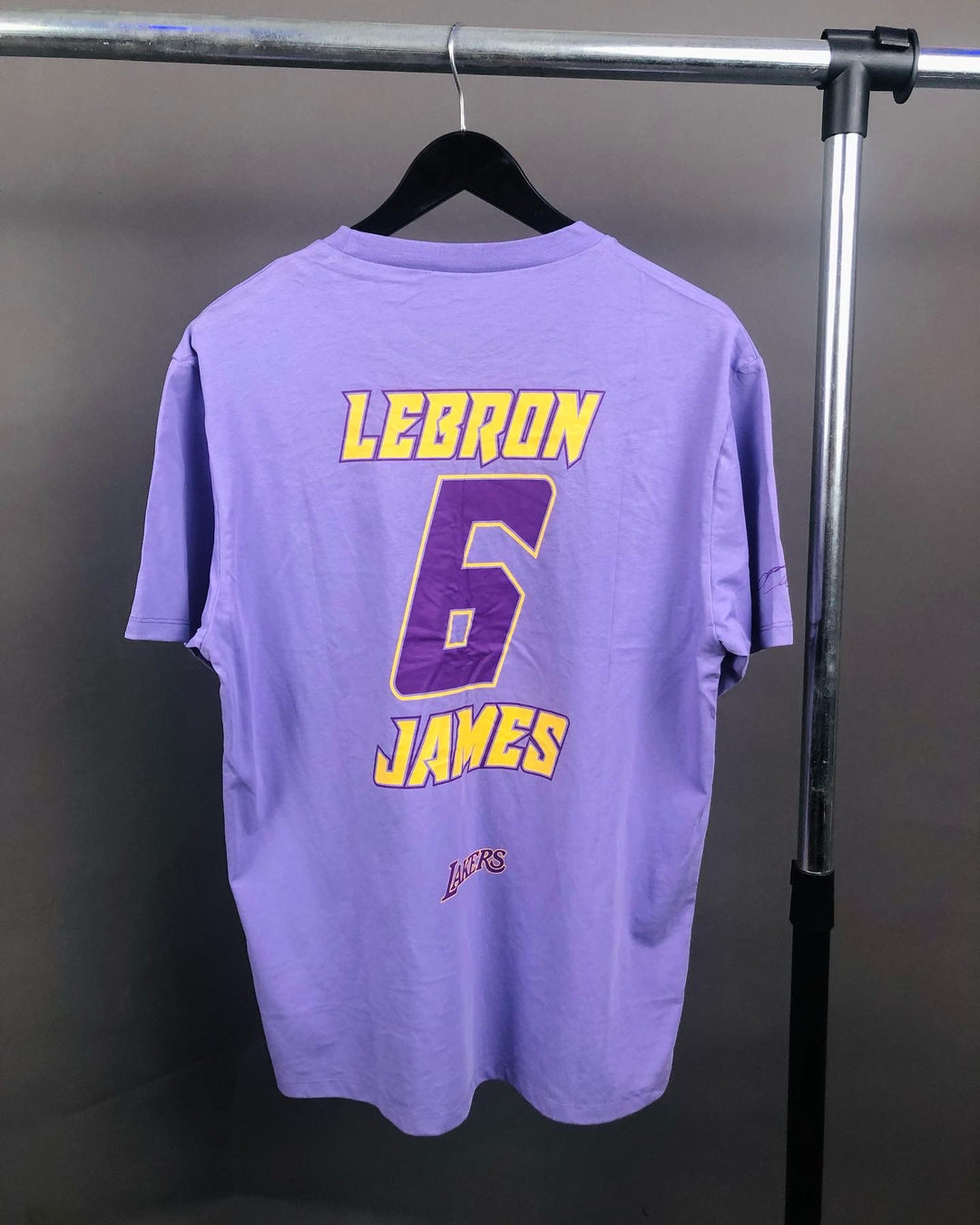 Lakers Lebron James Backprint T-shirt in purple