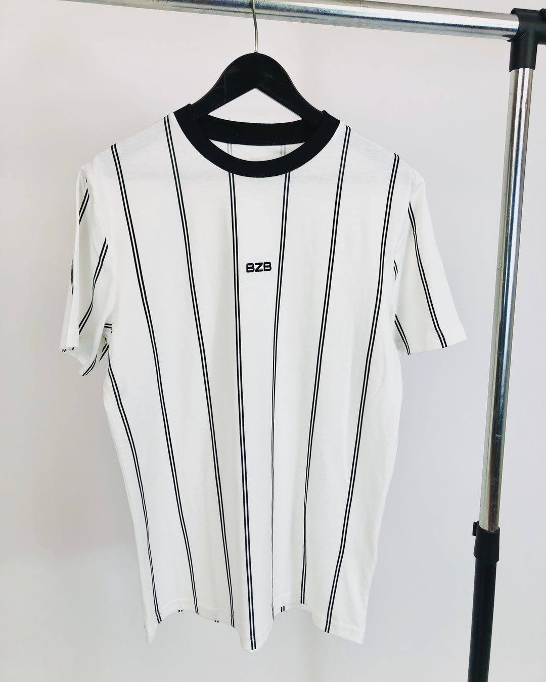 Bizzbee Pinstripe T-shirt in white