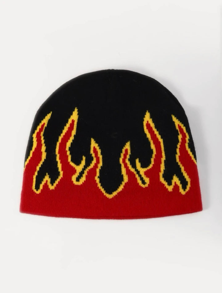 Flame Print Beanie in black/red