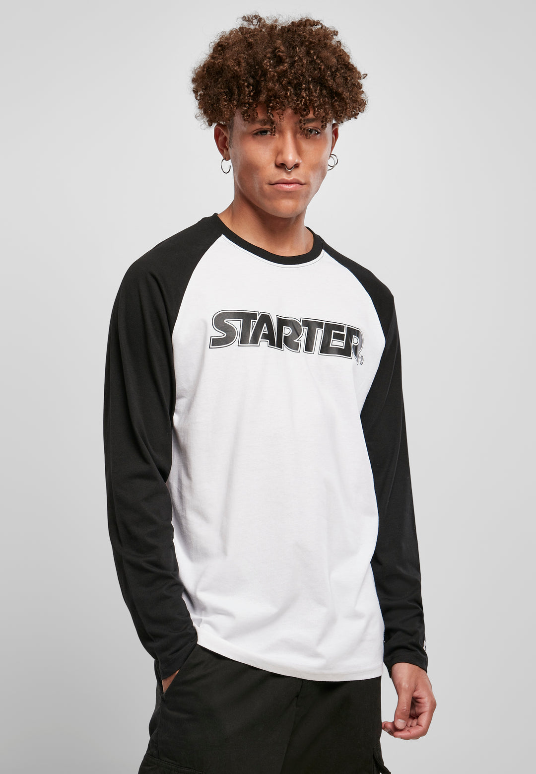 Starter Raglan Longsleeve T-shirt in Black