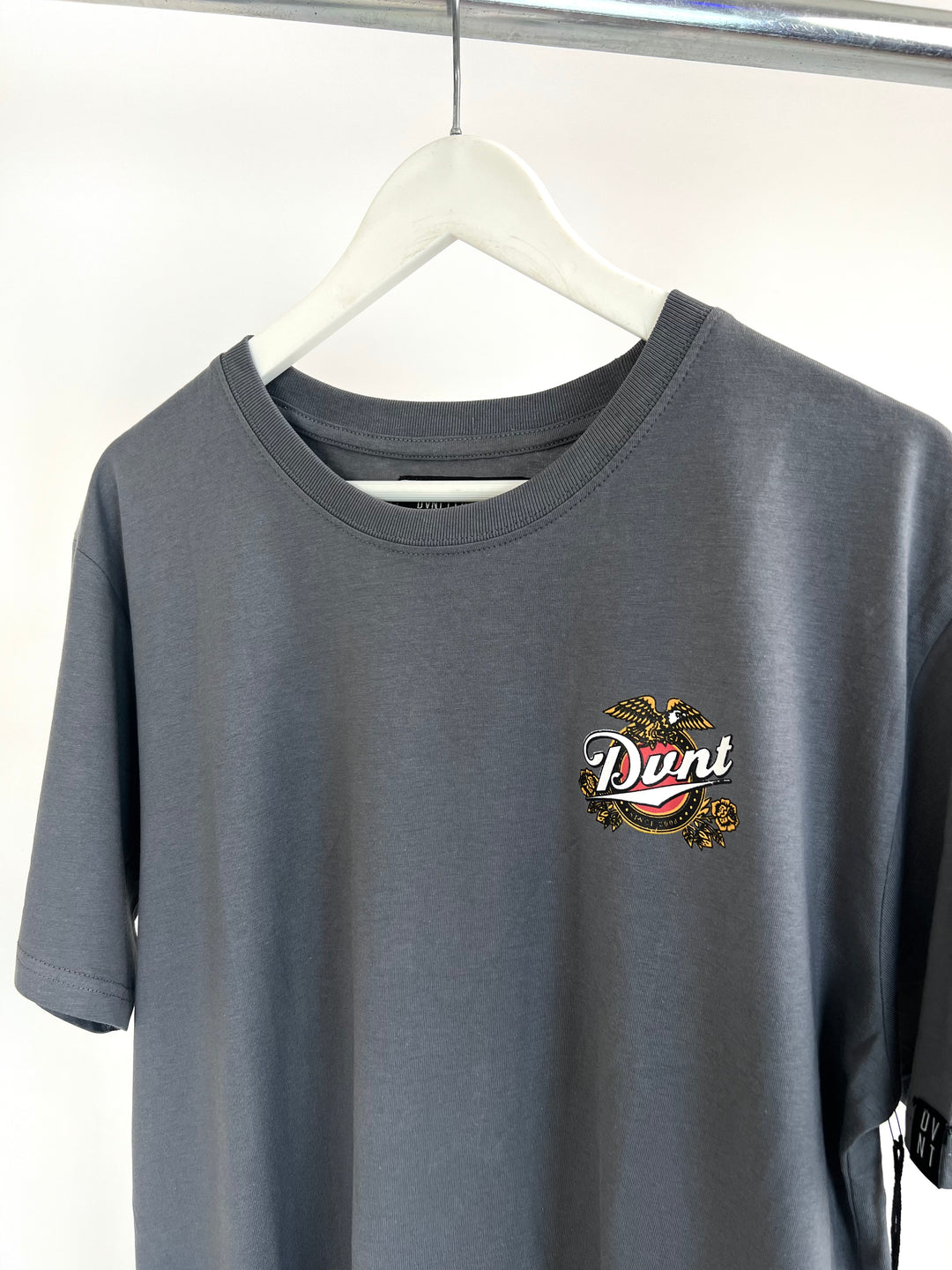 DVNT Craft T-shirt in gray