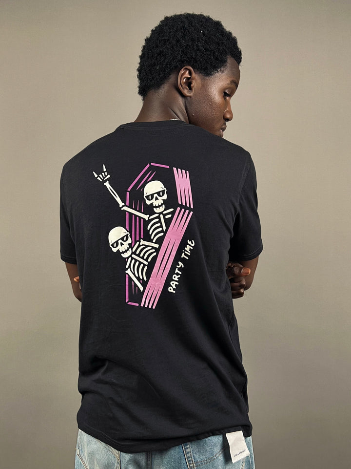 Free Planet Backprint T-shirt in black