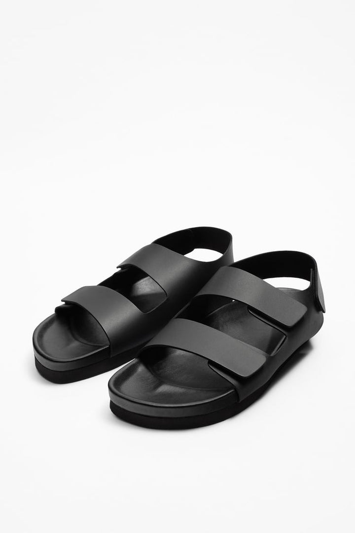 ZARA STRAPPY LEATHER SANDALS